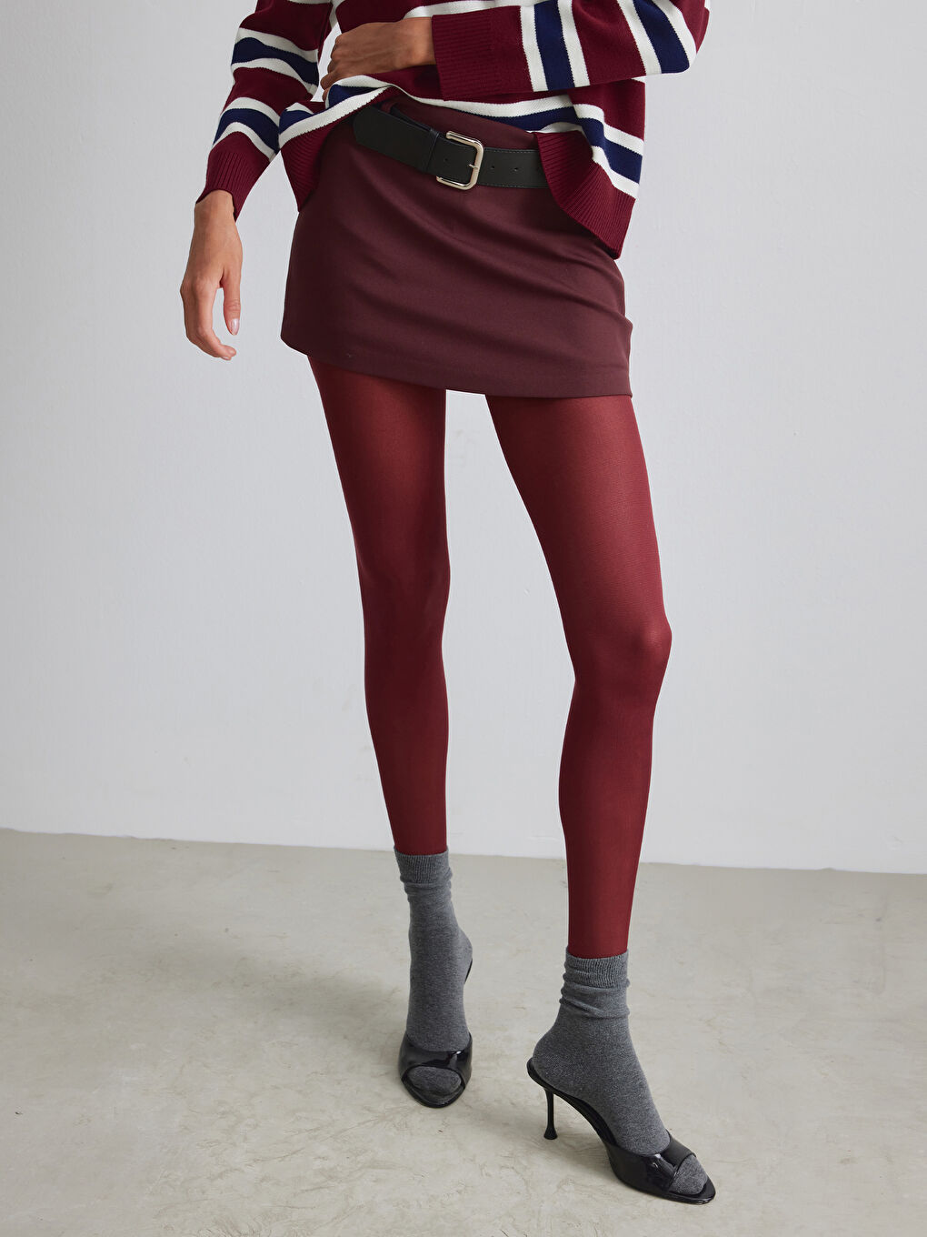 Bordo Beli Kemerli Şort Etek-1