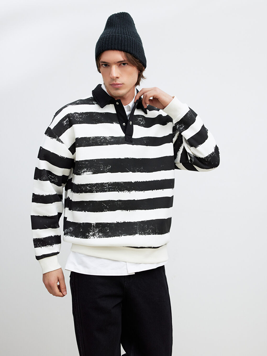 Siyah Polo Yaka Çizgili Erkek Sweatshirt