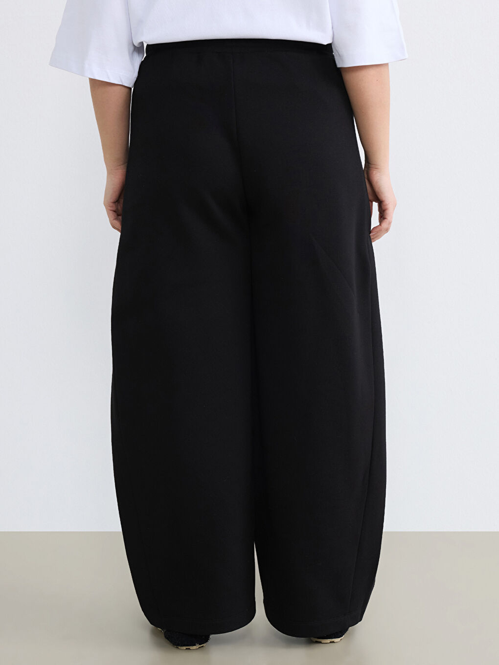 Siyah Beli Lastikli Kadın Kalın Eşofman Altı-7