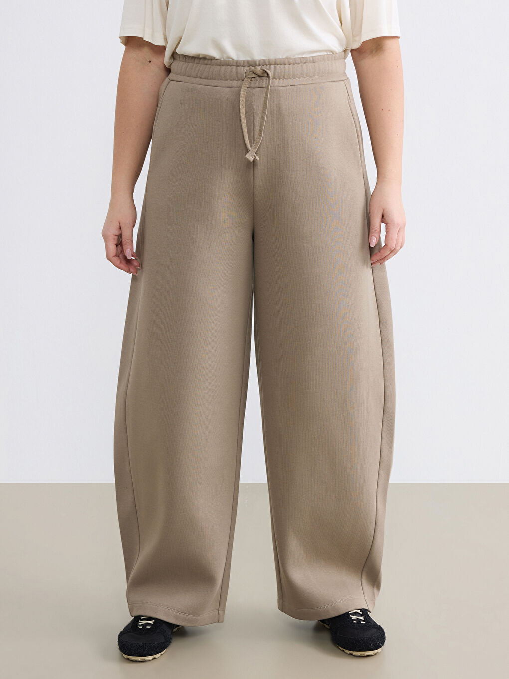 Bej Beli Lastikli Kadın Kalın Eşofman Altı-5