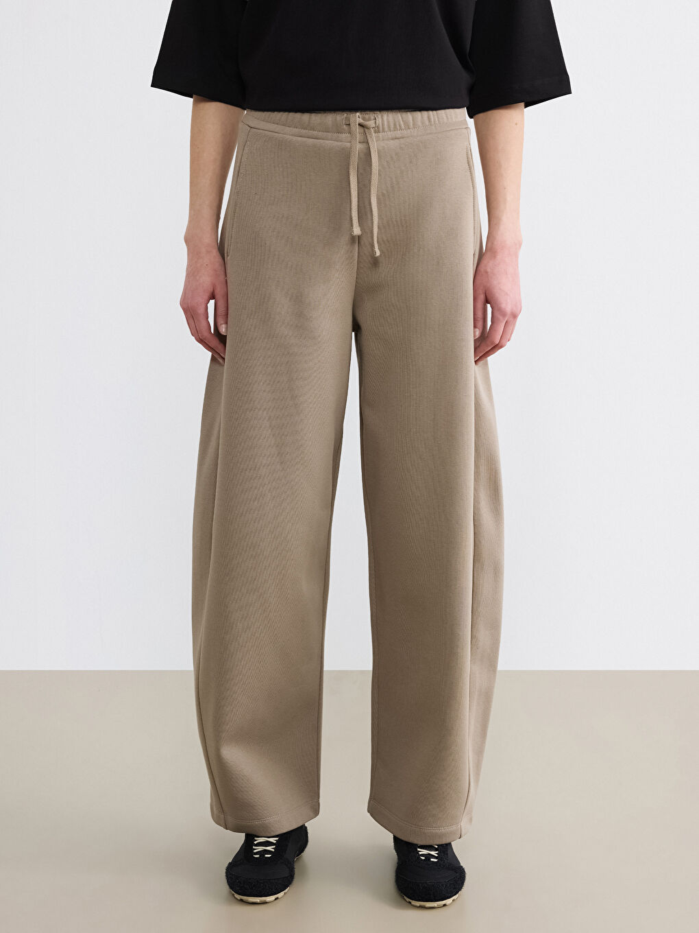 Bej Beli Lastikli Kadın Kalın Eşofman Altı-1