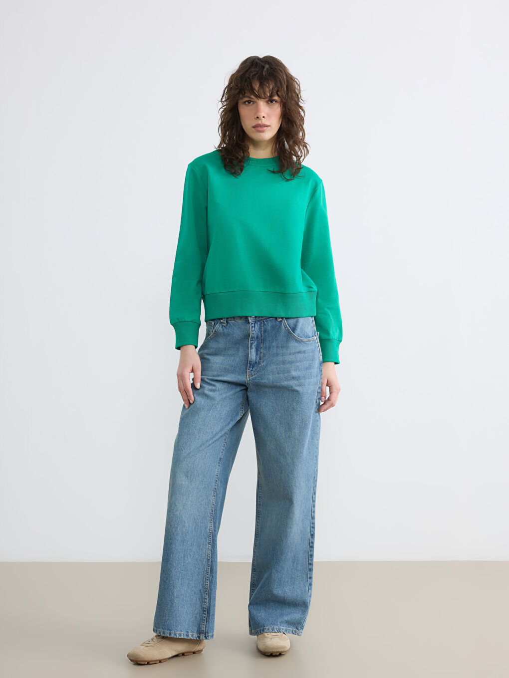 Yeşil Bisiklet Yaka Kadın Sweatshirt-1