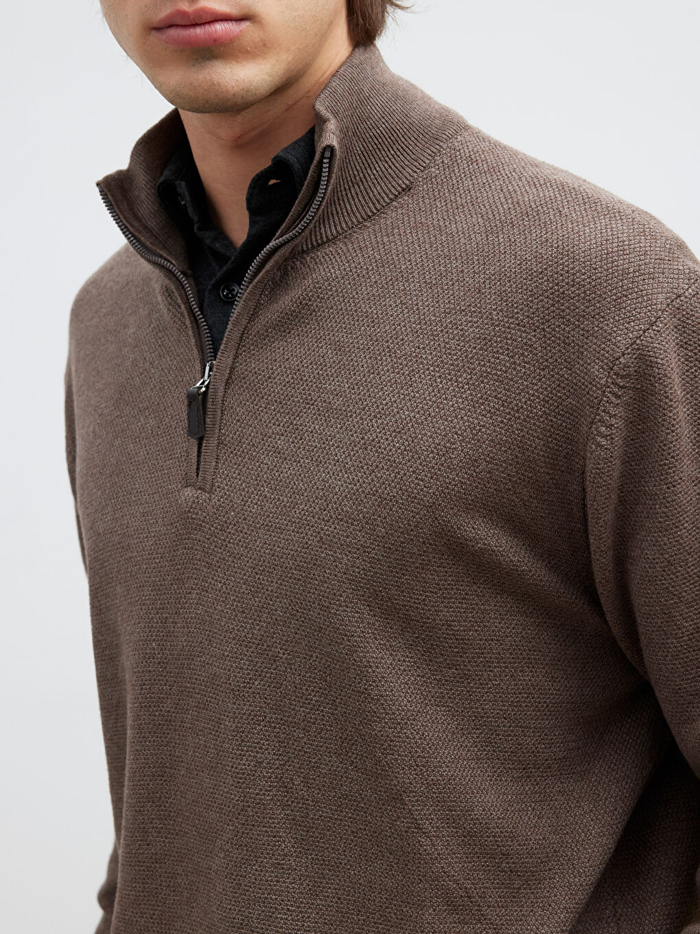 Kahverengi Dik Yaka Erkek Triko Kazak-2