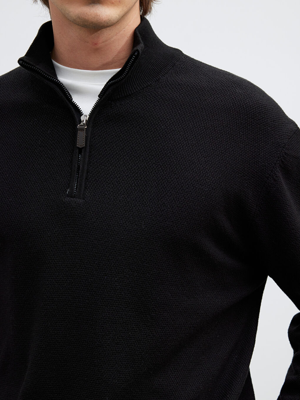 Siyah Dik Yaka Erkek Triko Kazak-2