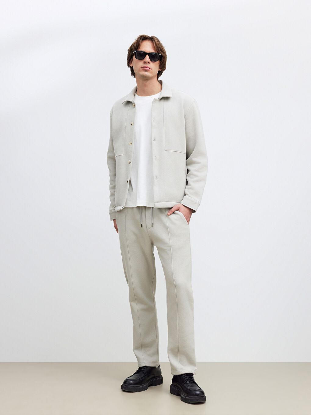 Bej Standart Kalıp Erkek Eşofman Altı