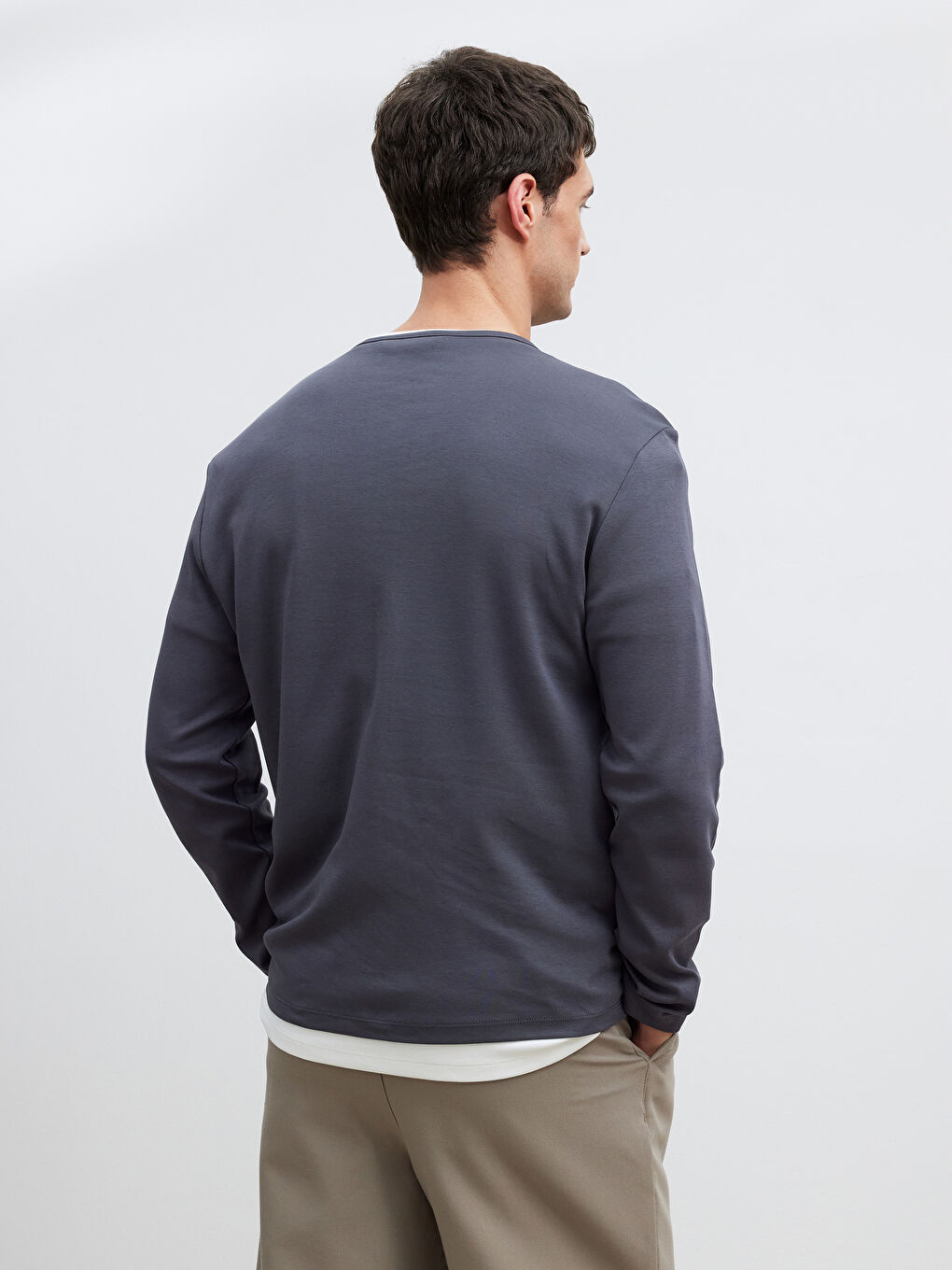 Antrasit Düğmeli Bisiklet Yaka Yaka Uzun Kollu Erkek Tişört-3