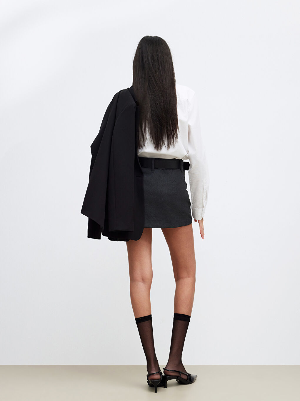 Gri Beli Kemerli Şort Etek-4