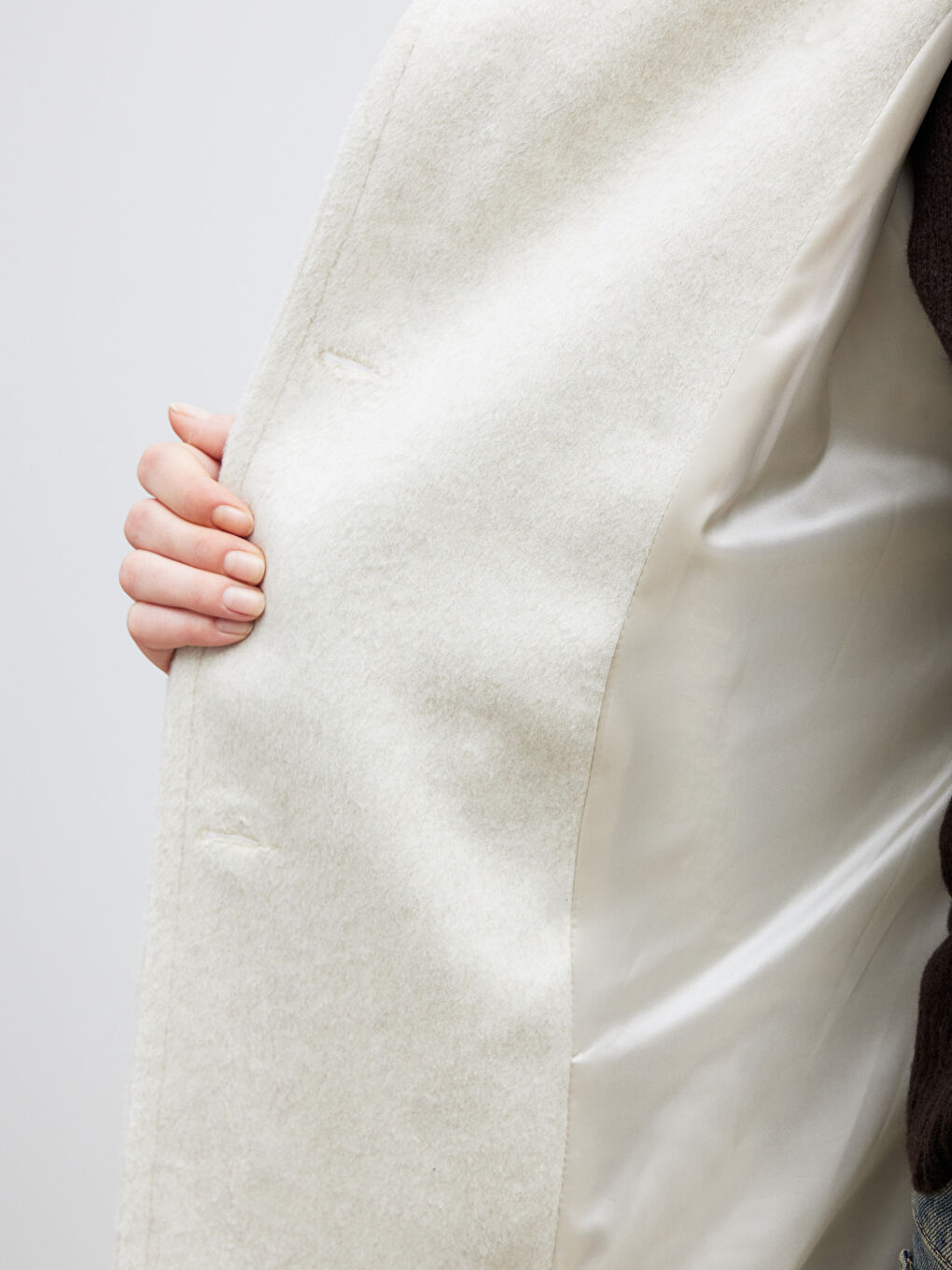 Bej Dik Yaka Kadın Kaşe Kaban		
-3