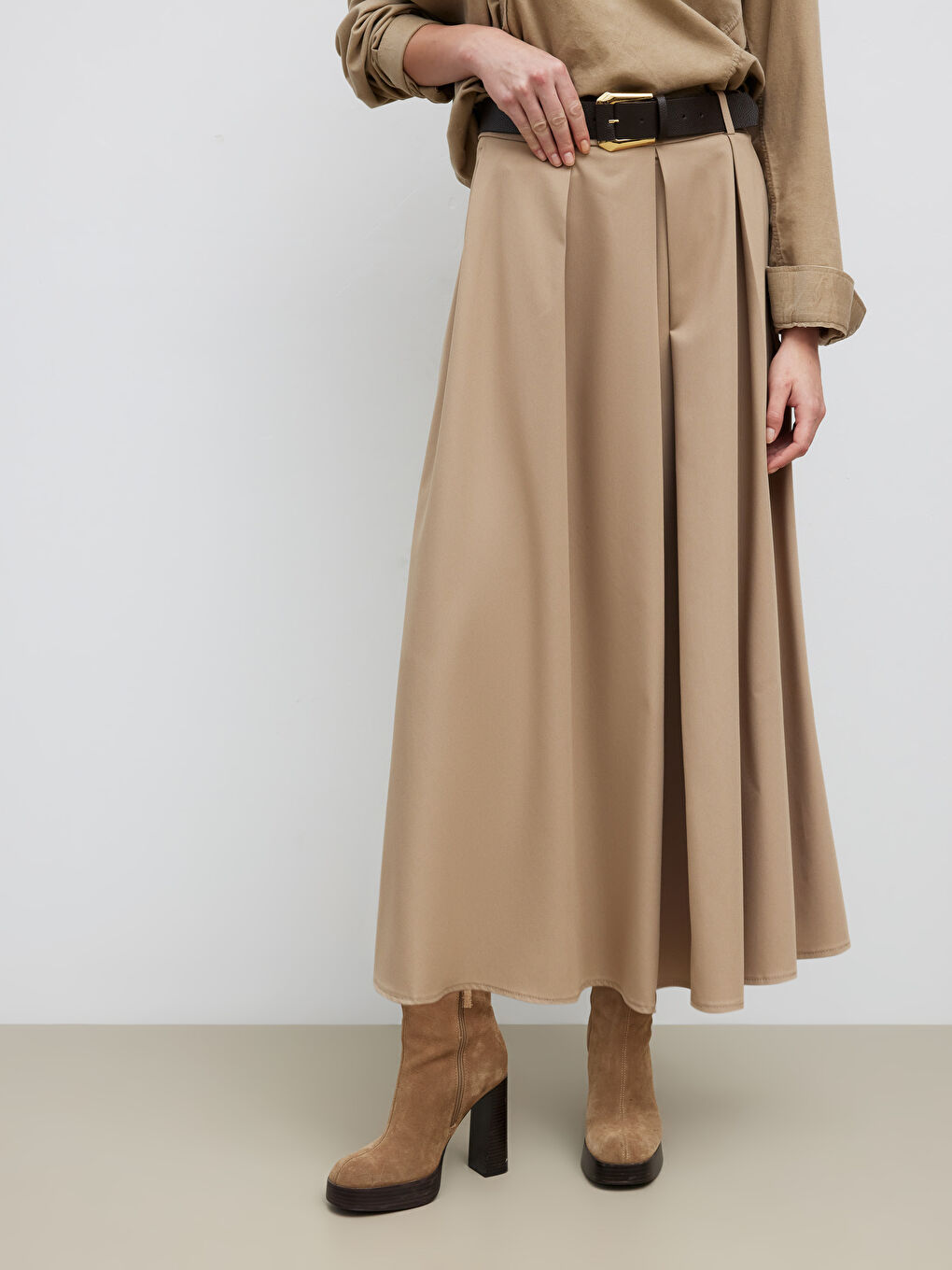 Bej Beli Kemerli Pileli Etek-1