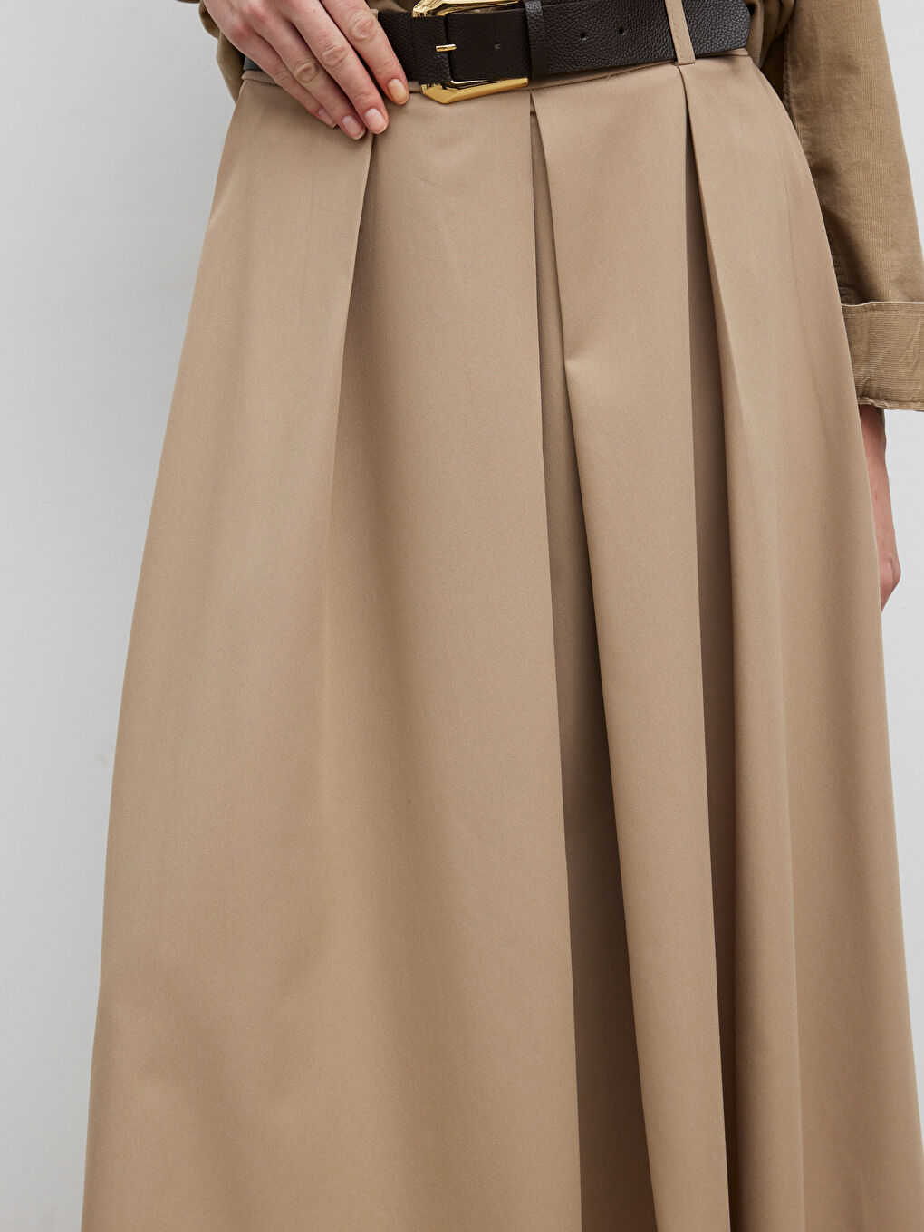 Bej Beli Kemerli Pileli Etek-2