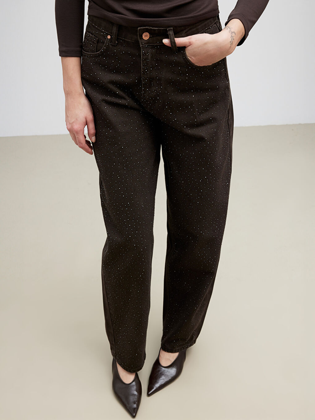 Kahverengi Taşlı Baggy Fit Kadın Jean Pantolon	-1