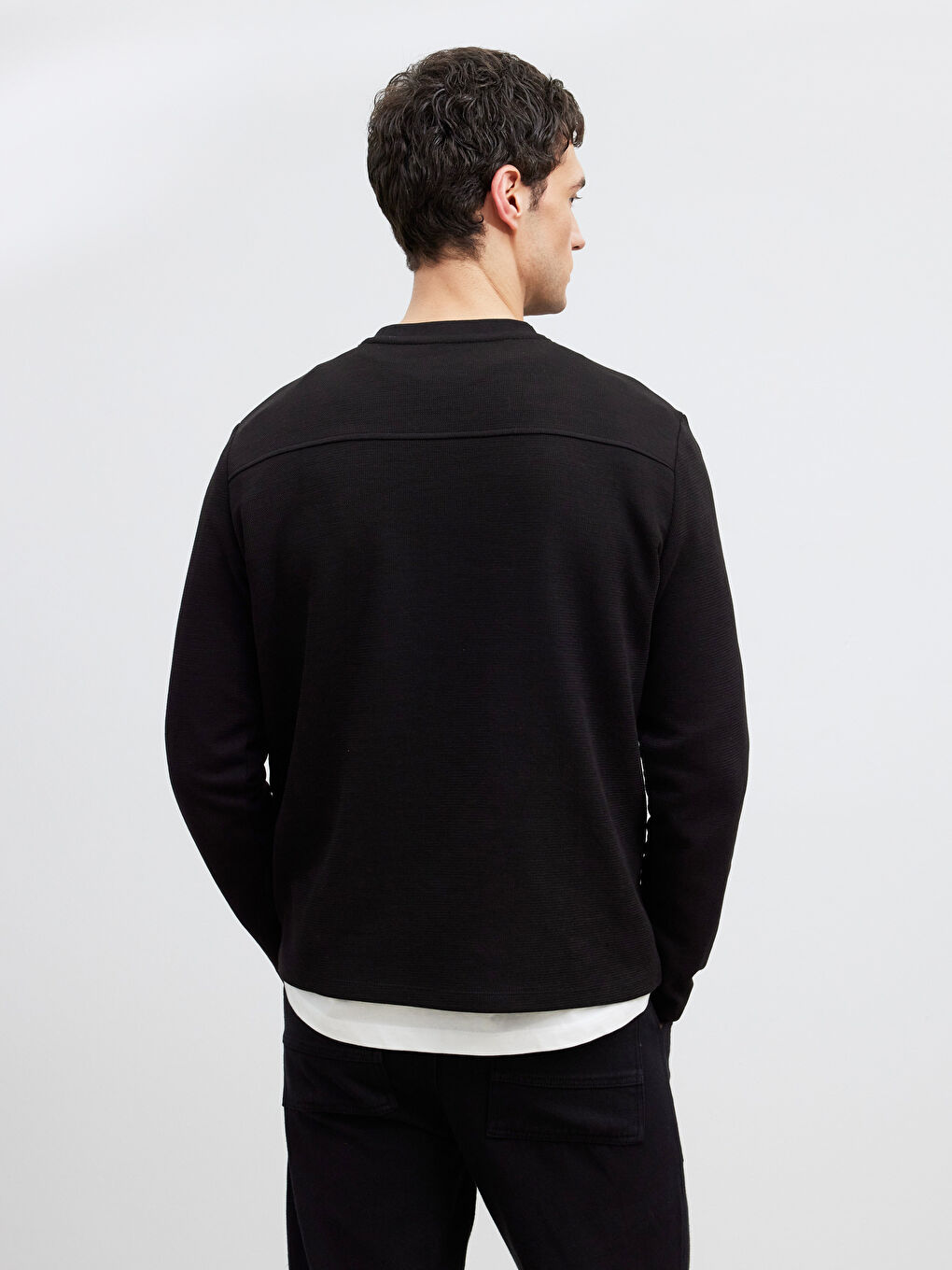 Siyah Bisiklet Yaka Uzun Kollu Erkek Tişört-3