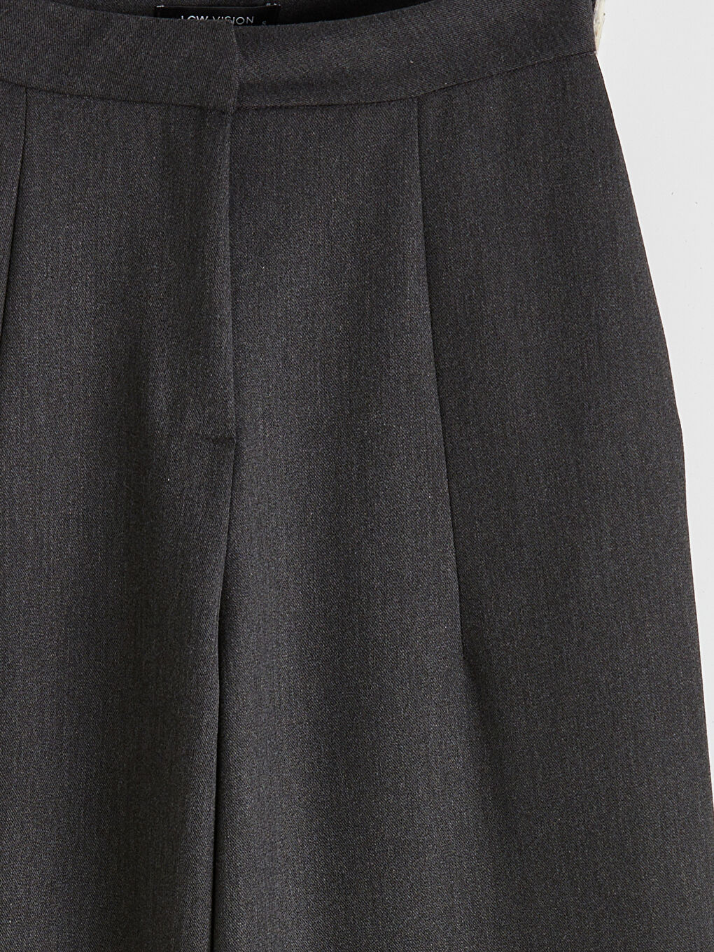 Antrasit Standart Fit Kadın Pileli Kumaş Pantolon-5