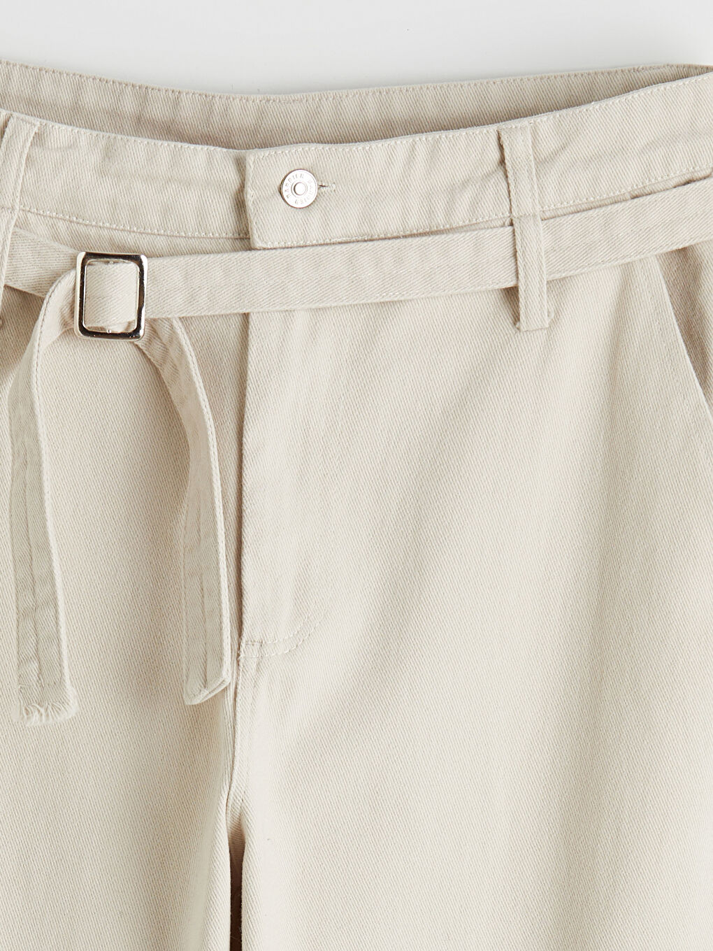 Ekru Loose Fit Kemerli Erkek Pantolon-1