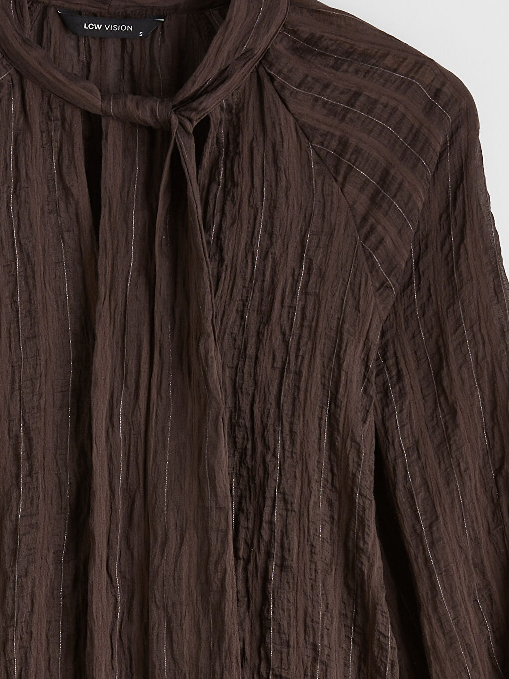 Kahverengi Fular Yakalı Dokulu Kadın Gömlek-5