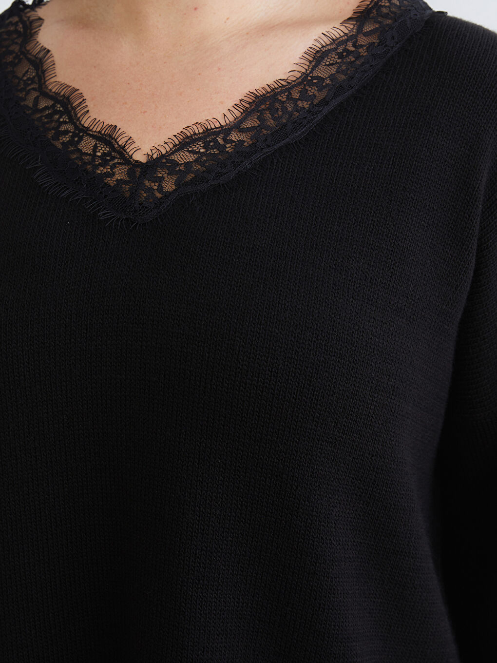 Siyah Büyük Beden V Yaka Kadın Triko Kazak-2