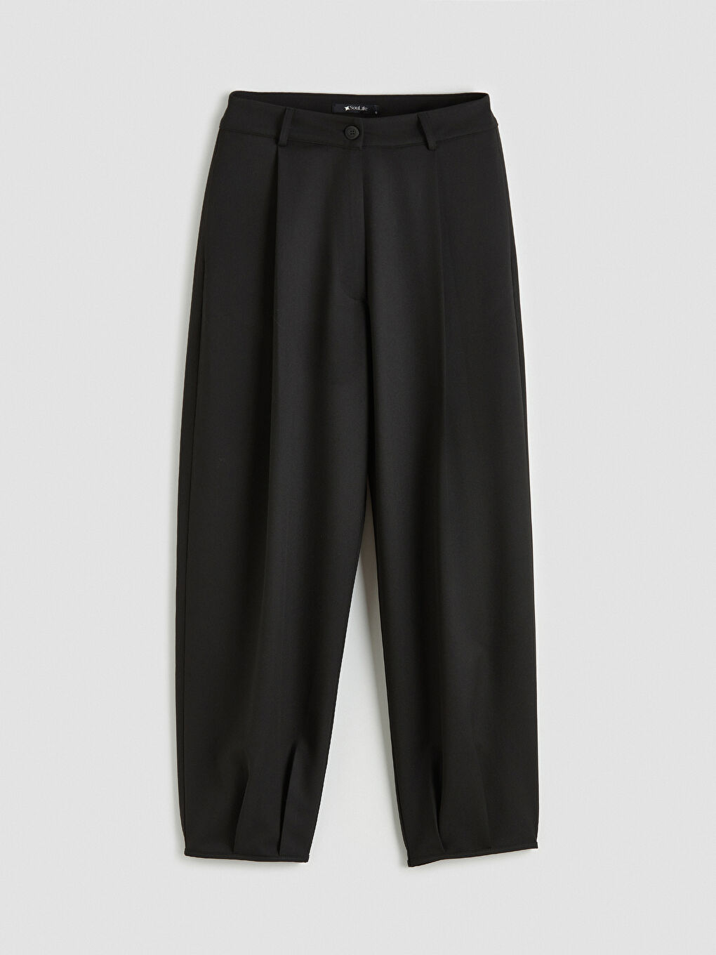 Siyah Yüksek Bel Havuç Kesim Kadın Pileli Kumaş Pantolon-4