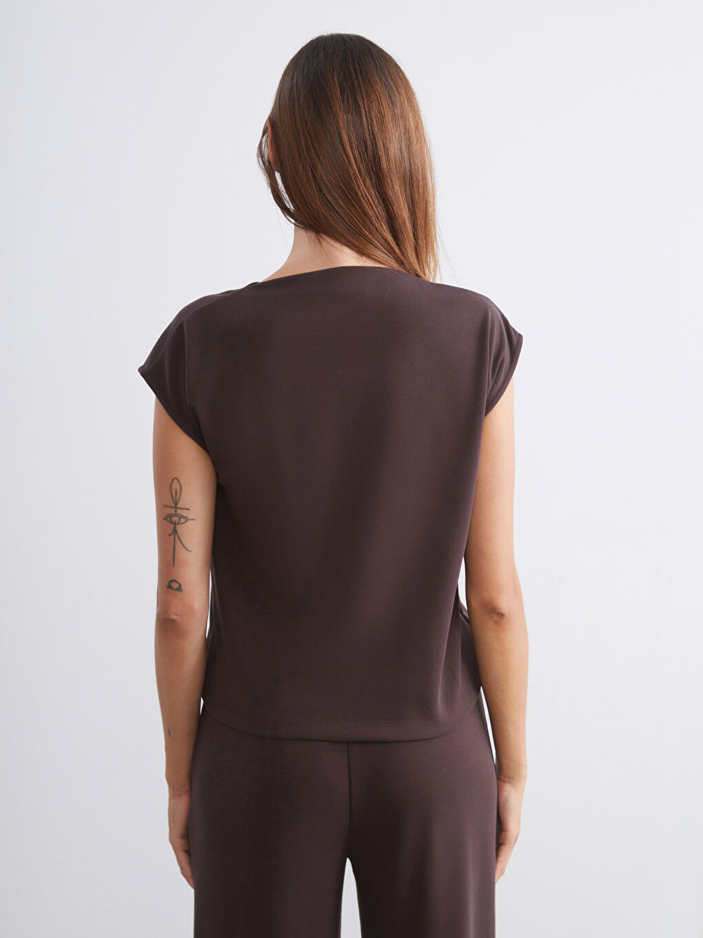 Kahverengi Kayık Yaka Bluz-3