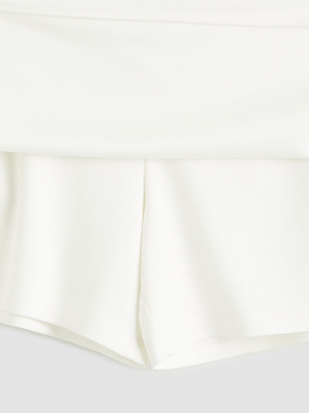 Beyaz Beli Lastikli Oval Kesim Mini Etek-2