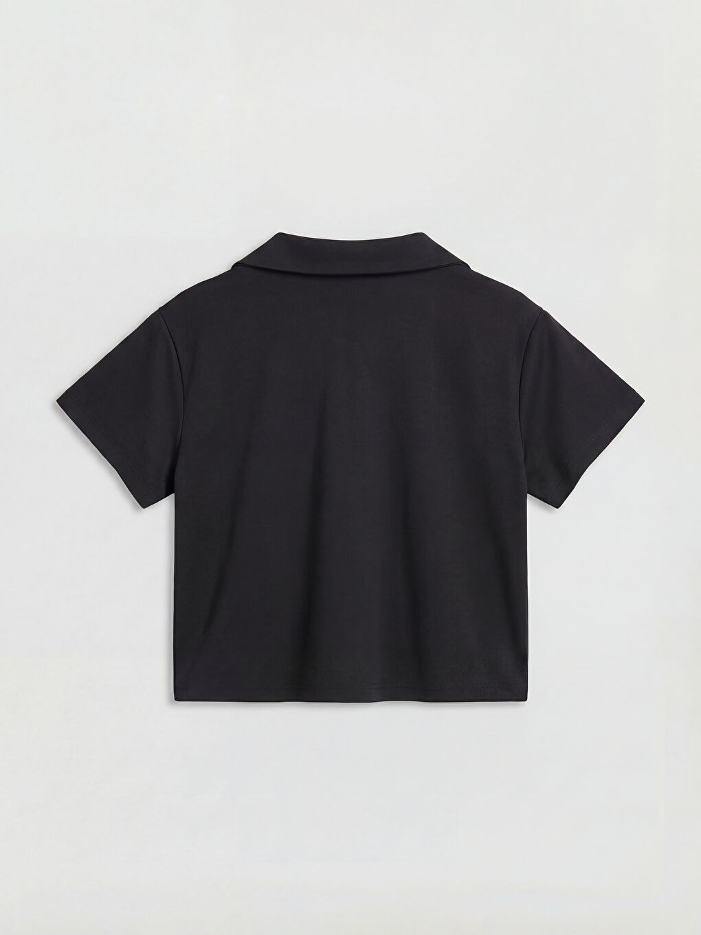 Siyah Polo Yaka Kadın Tişört-1