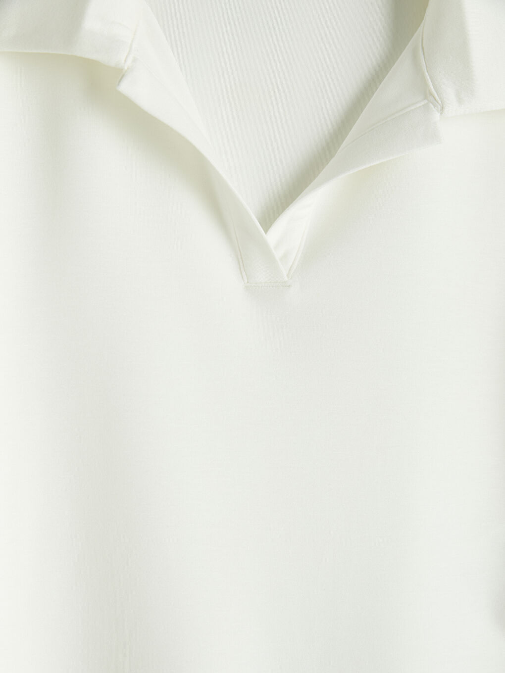 Beyaz Polo Yaka Kadın Tişört-2