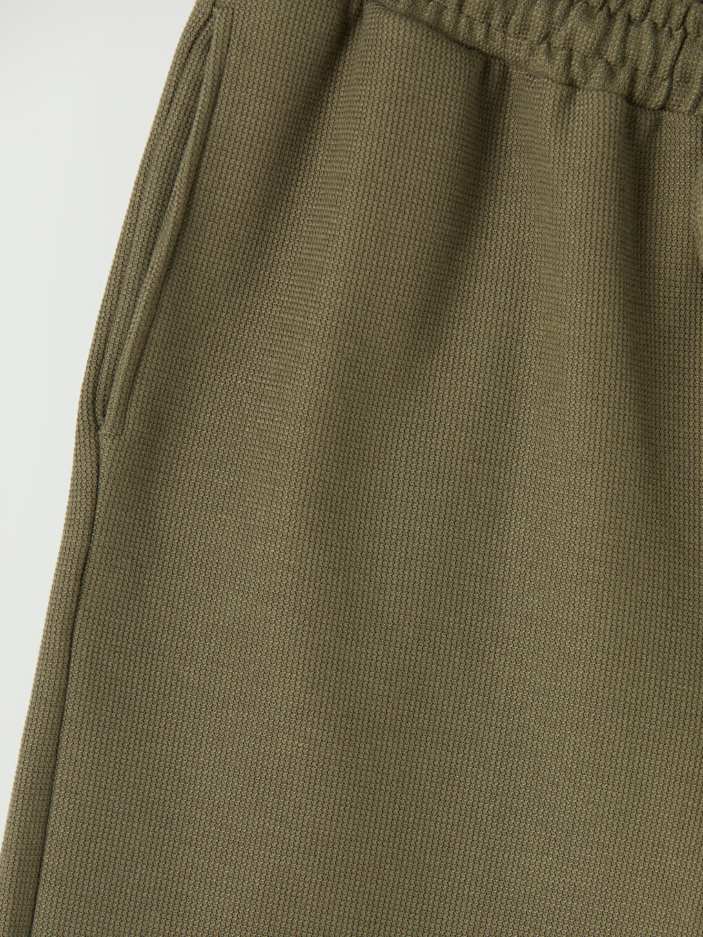 Haki Beli Lastikli Erkek Çocuk Şort-2