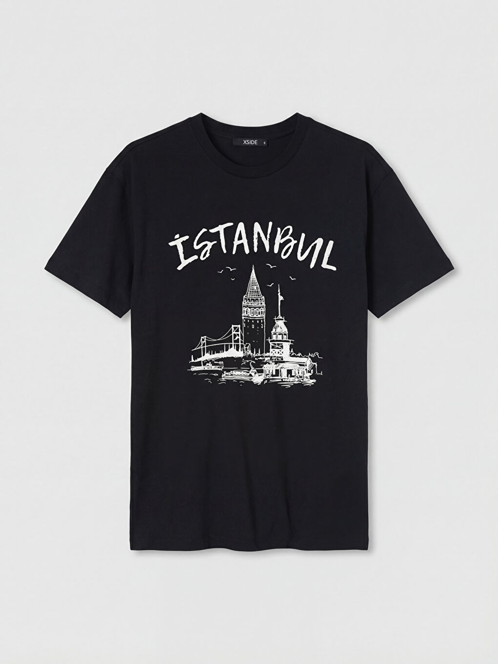 Siyah Bisiklet Yaka İstanbul Baskılı Kadın Tişört