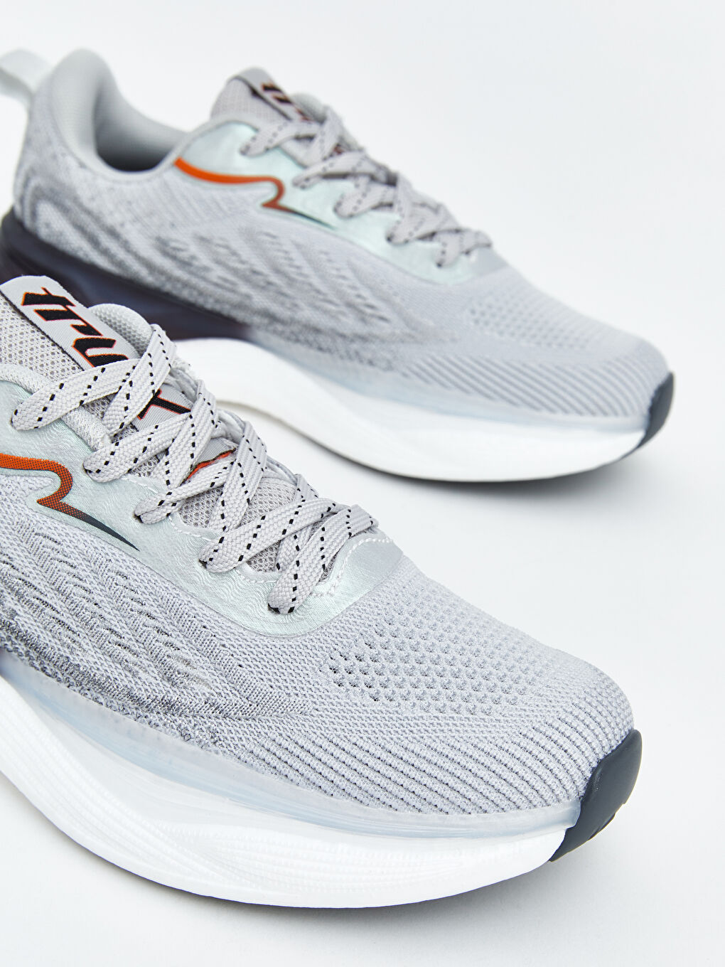 Gri Fileli Kadın Spor Ayakkabı-2