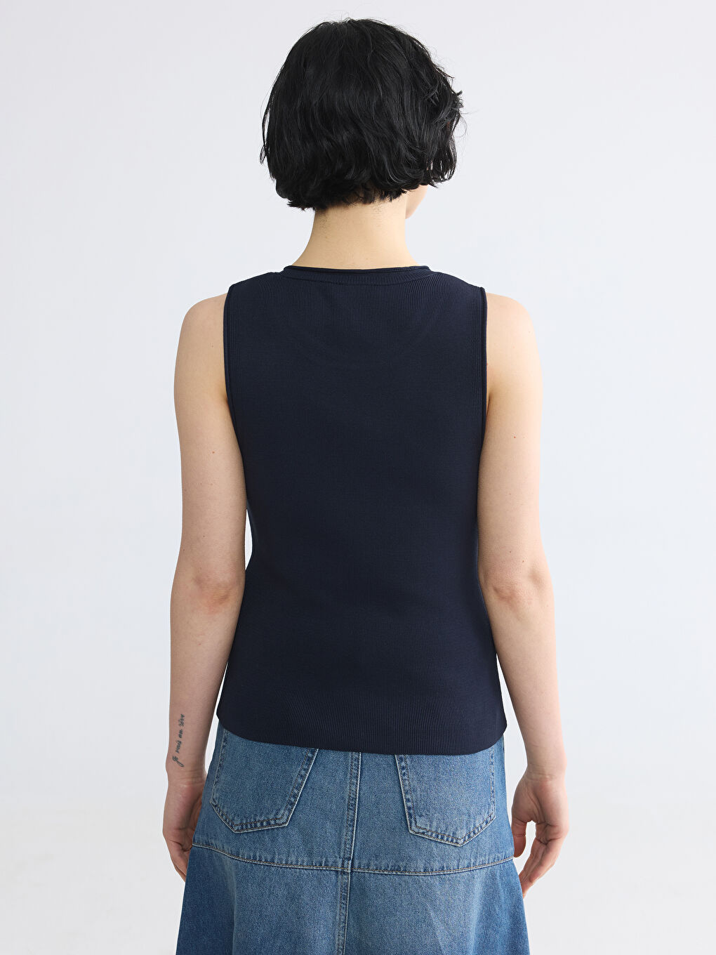 Crew Neck Women's Knitwear Tank Top-3