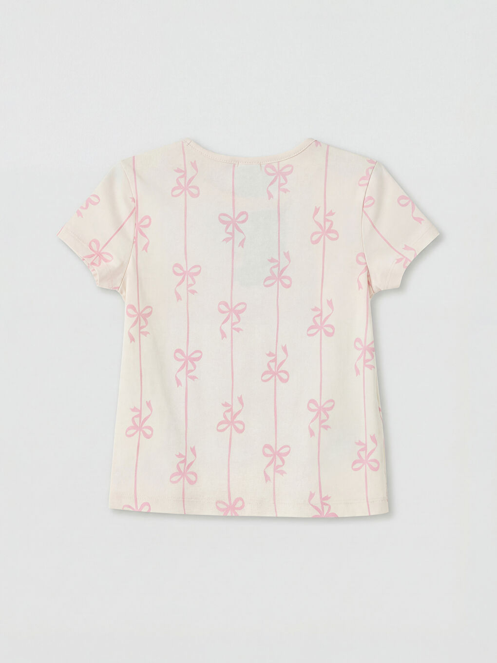 Pembe Fiyonk Desenli Kız Çocuk Şortlu Pijama Takımı-3