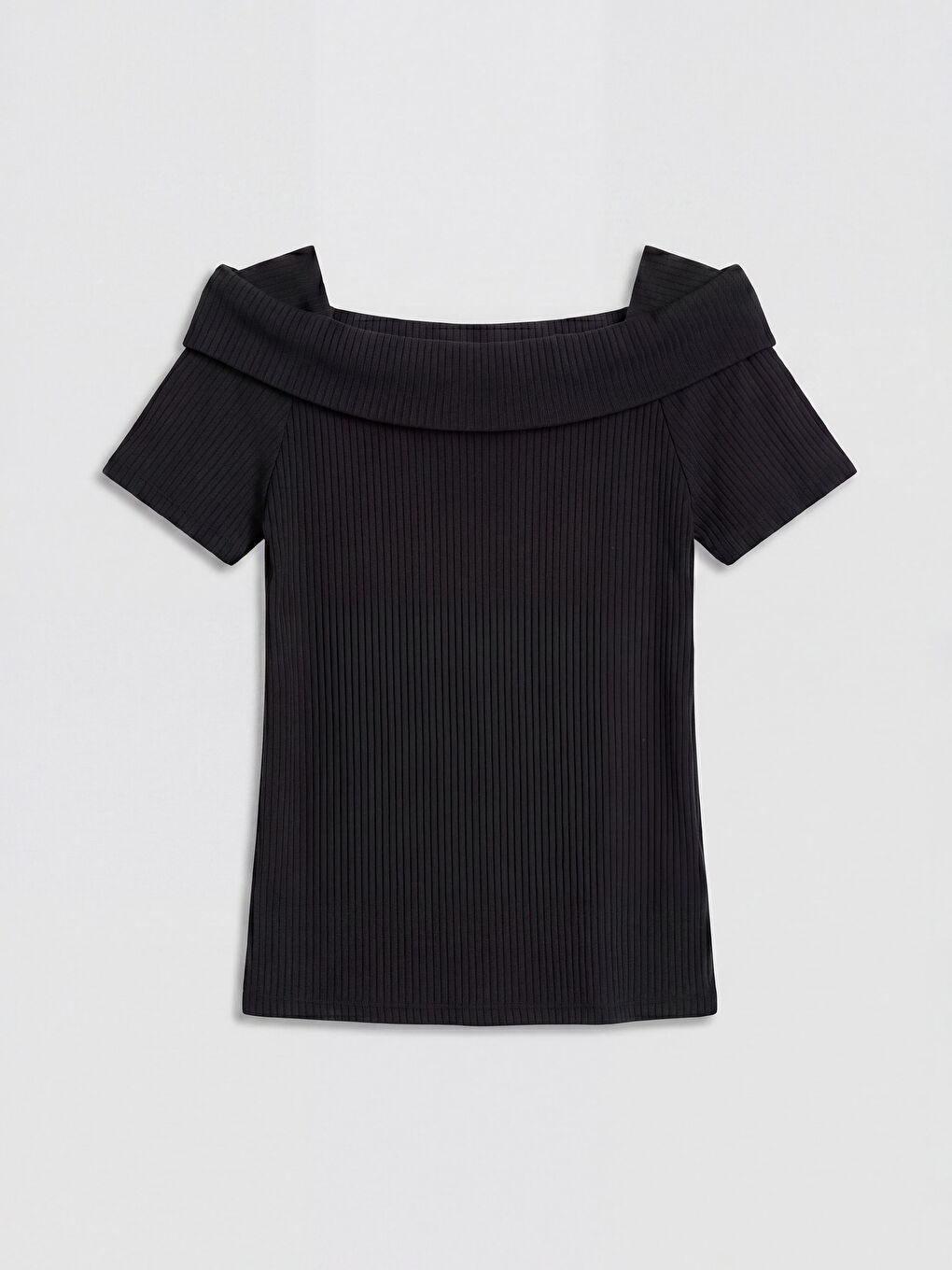 Siyah Kayık Yaka Fitilli Kız Çocuk Tişört-1