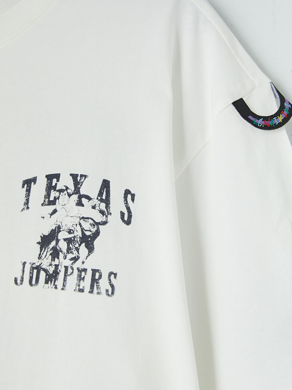 Ekru Bisiklet Yaka Baskılı Erkek Tişört-2