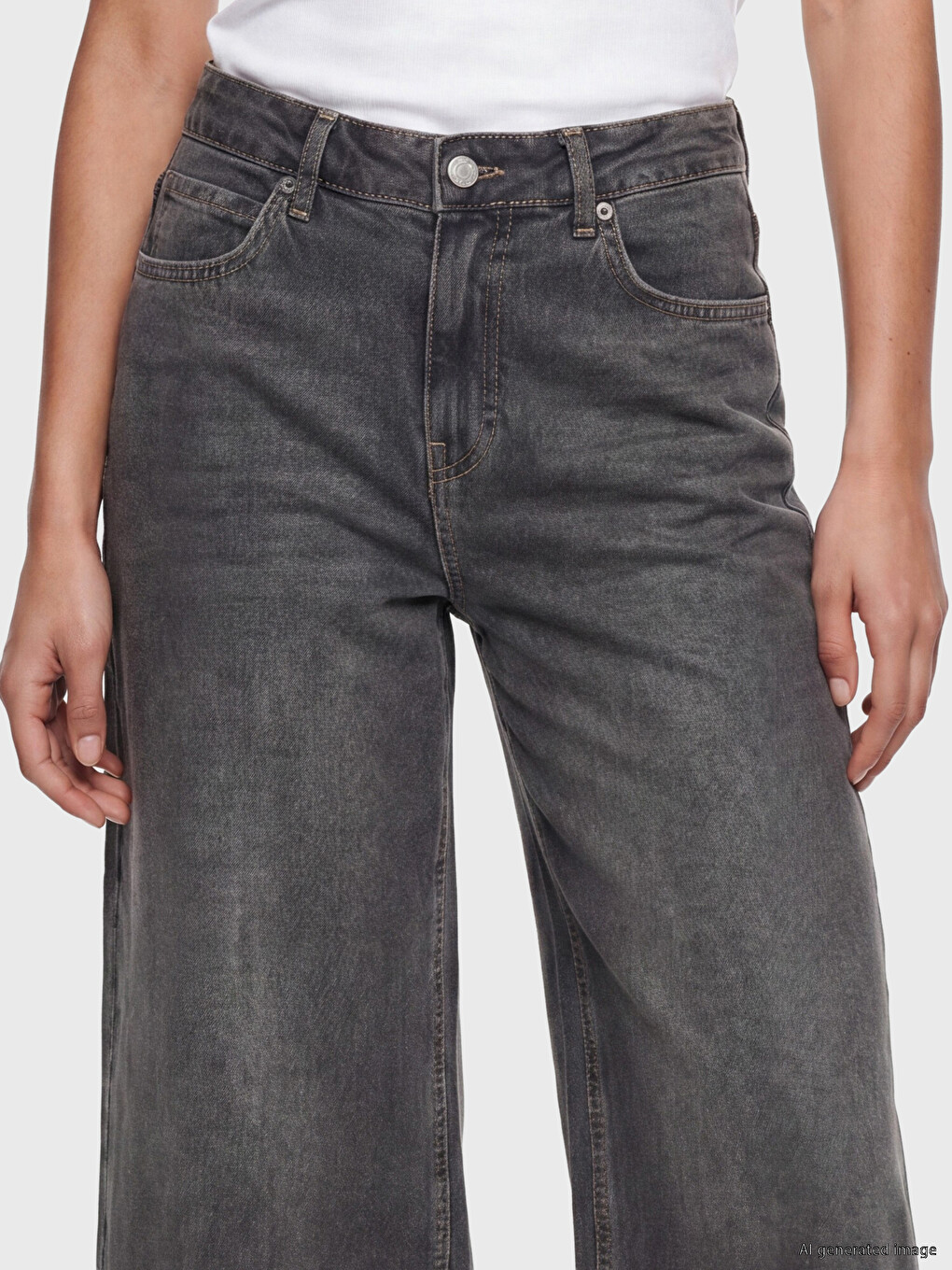 Bermuda Fit Women's Denim Shorts-2