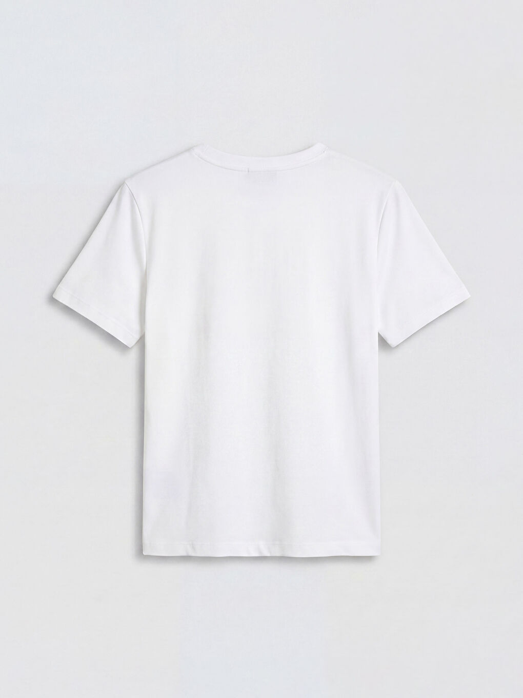 Beyaz Bisiklet Yaka Taşlı Kadın Tişört-1