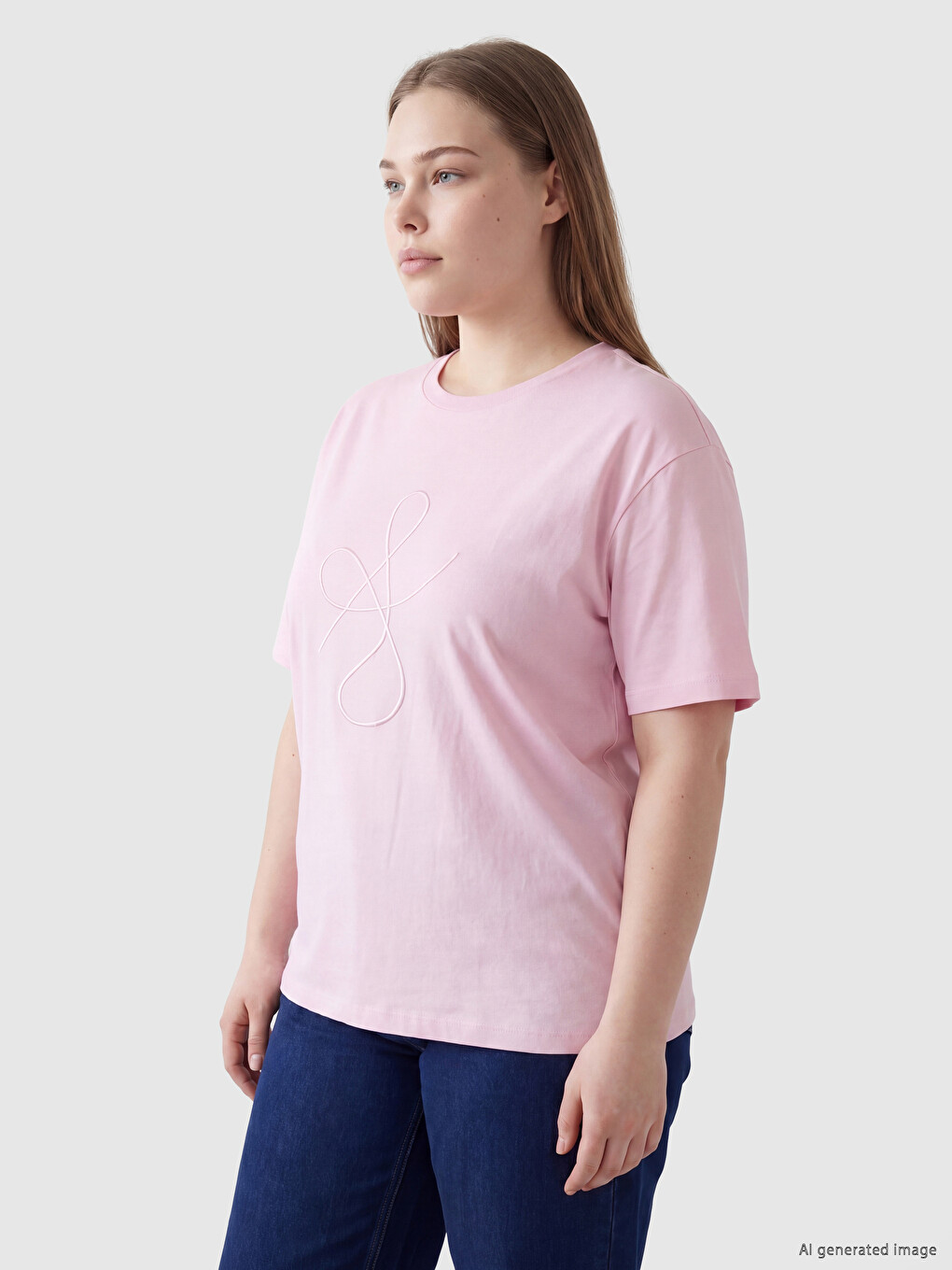Pembe Nakışlı %100 Pamuklu Kadın Tişört-1