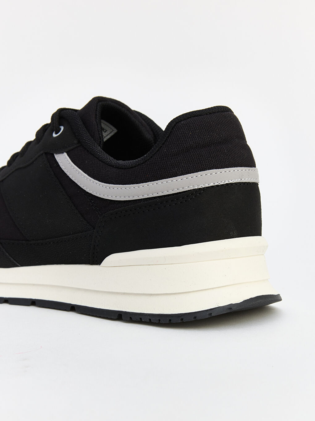 Siyah Fileli Erkek Spor Ayakkabı-4