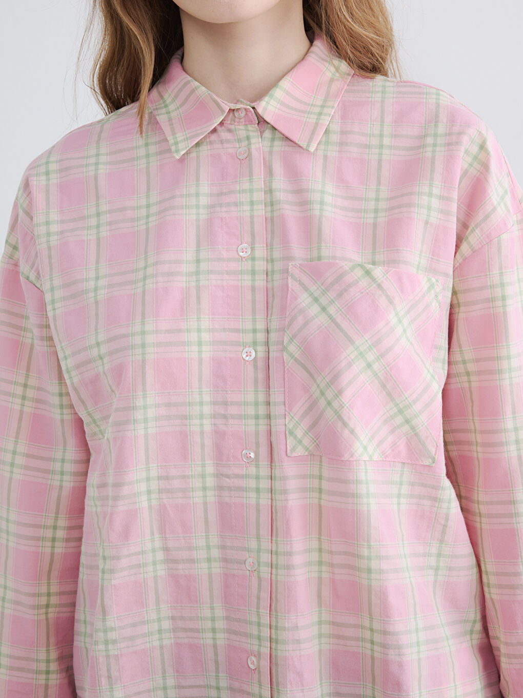 Plaid Oversize Women's Shirt-2