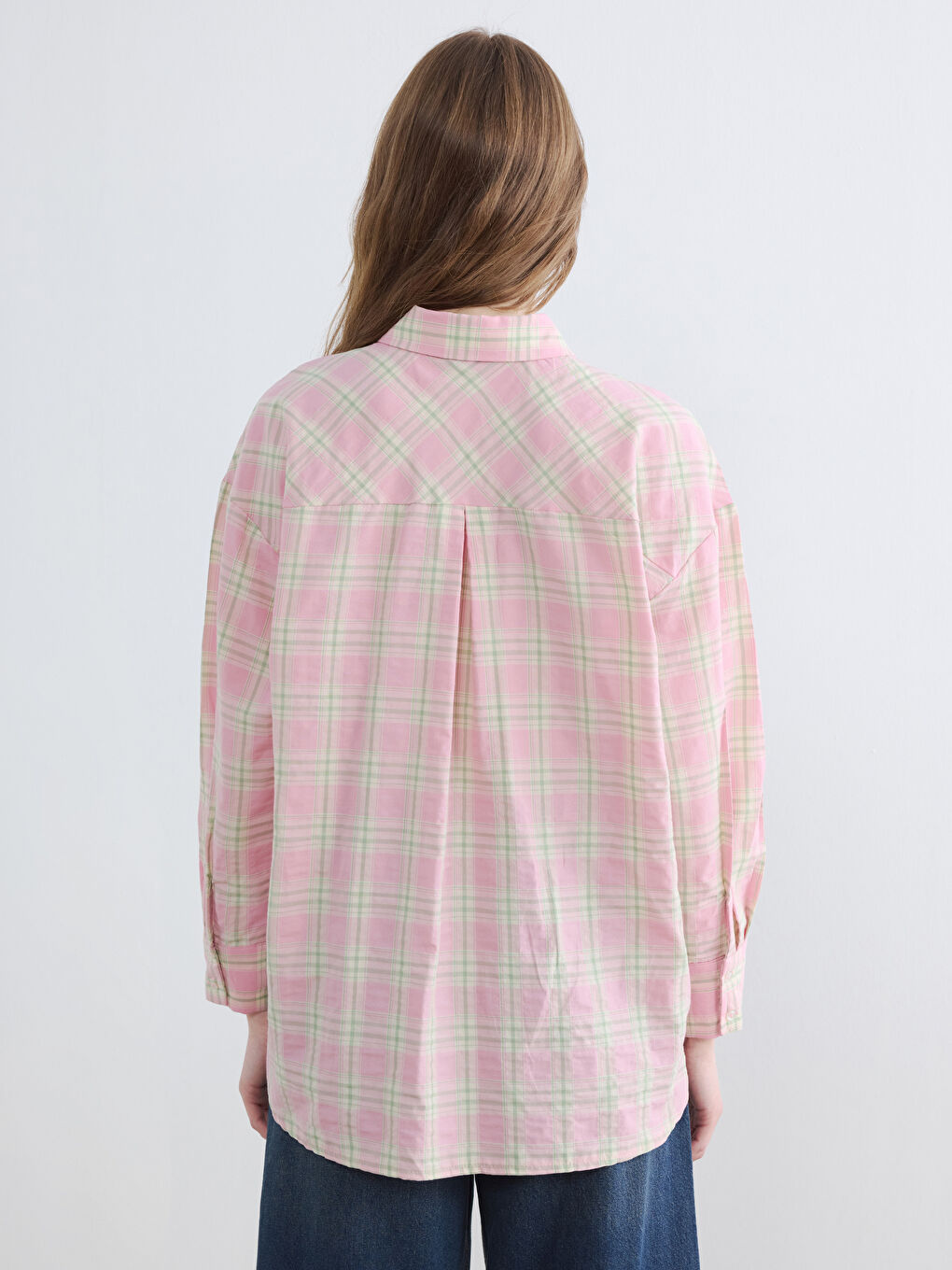 Plaid Oversize Women's Shirt-3