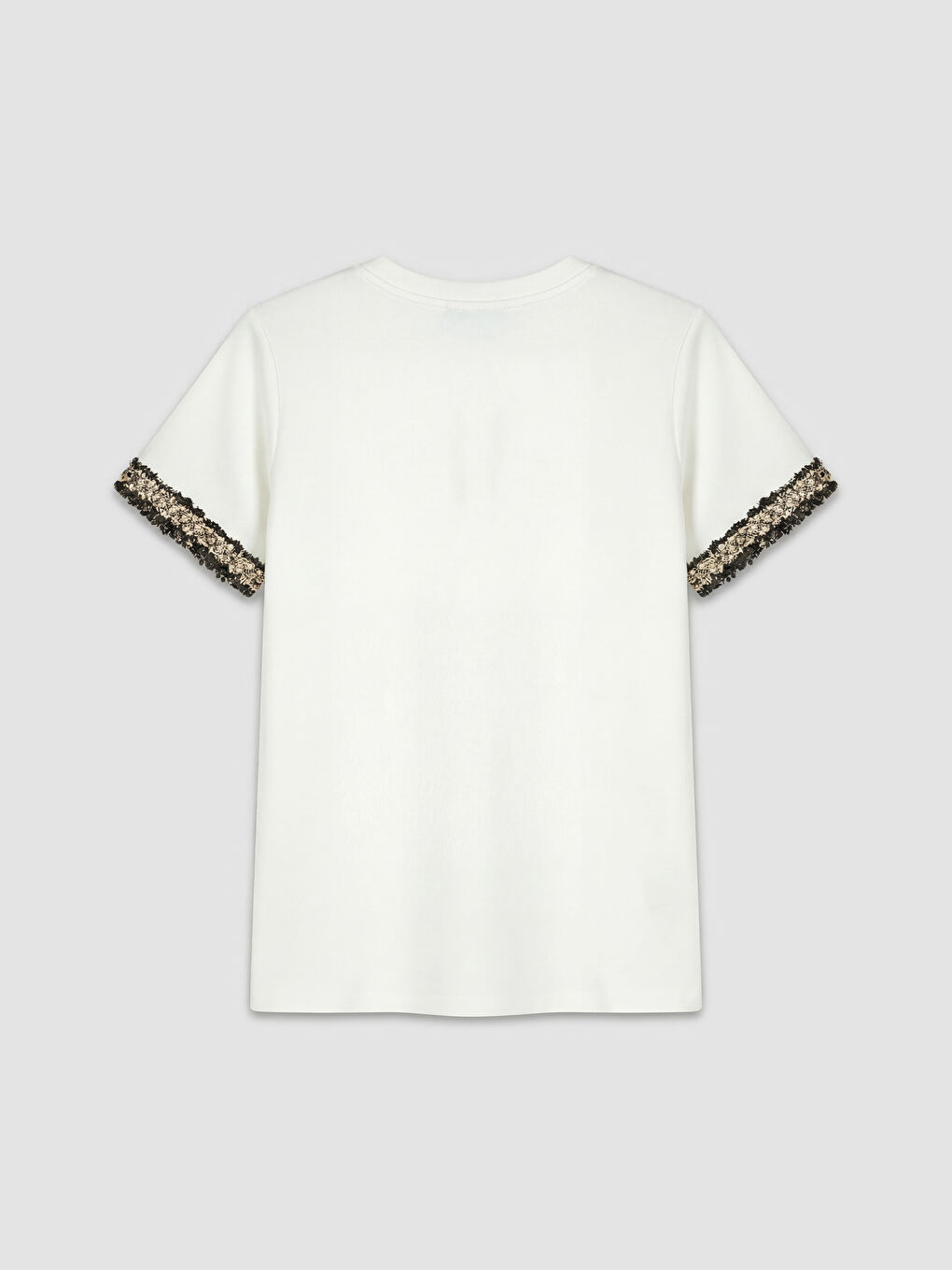 Beyaz Bisiklet Yaka Nakışlı Bluz-1