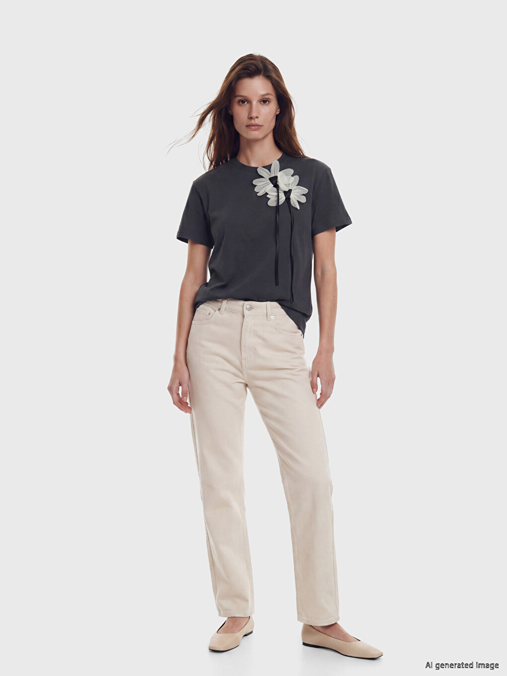 Crew Neck Flower Appliquéd Blouse-1