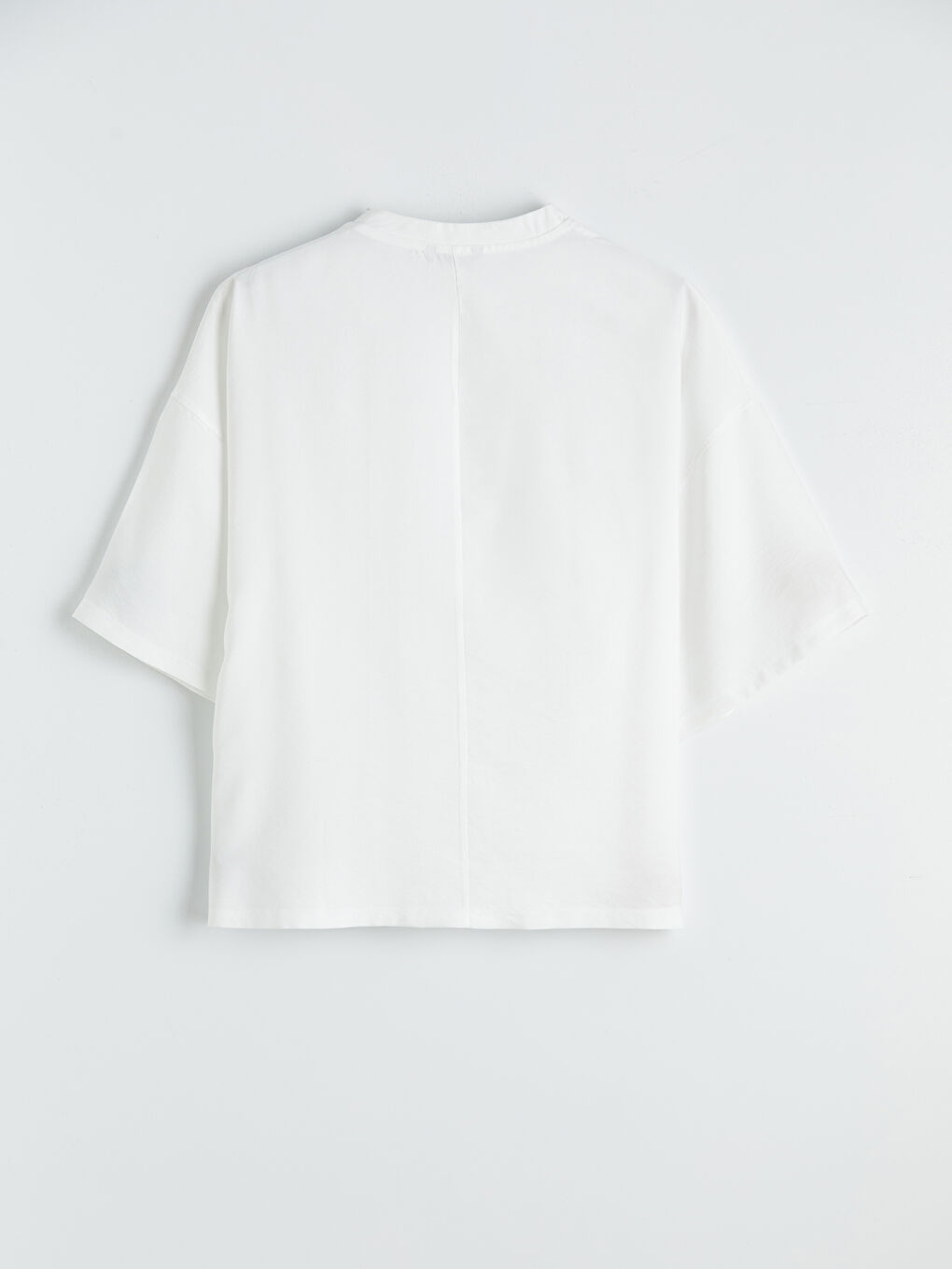 Beyaz Bisiklet Yaka Erkek Tişört-4