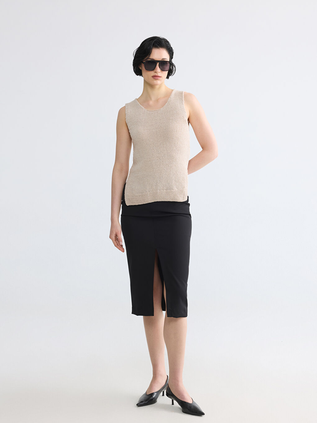 Crew Neck Women's Knitwear Tank Top-1