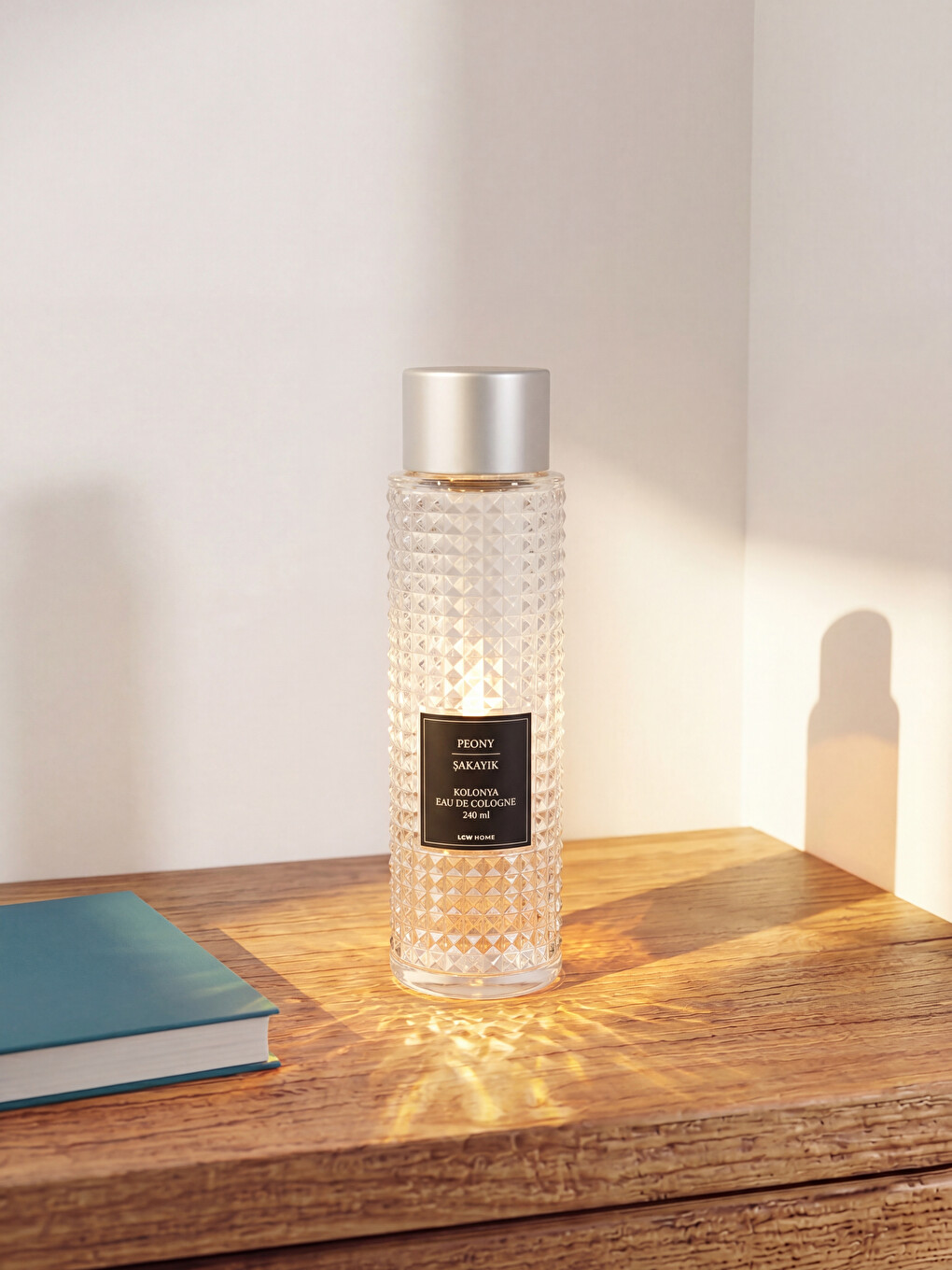 Peony Scented Cologne 240 ml