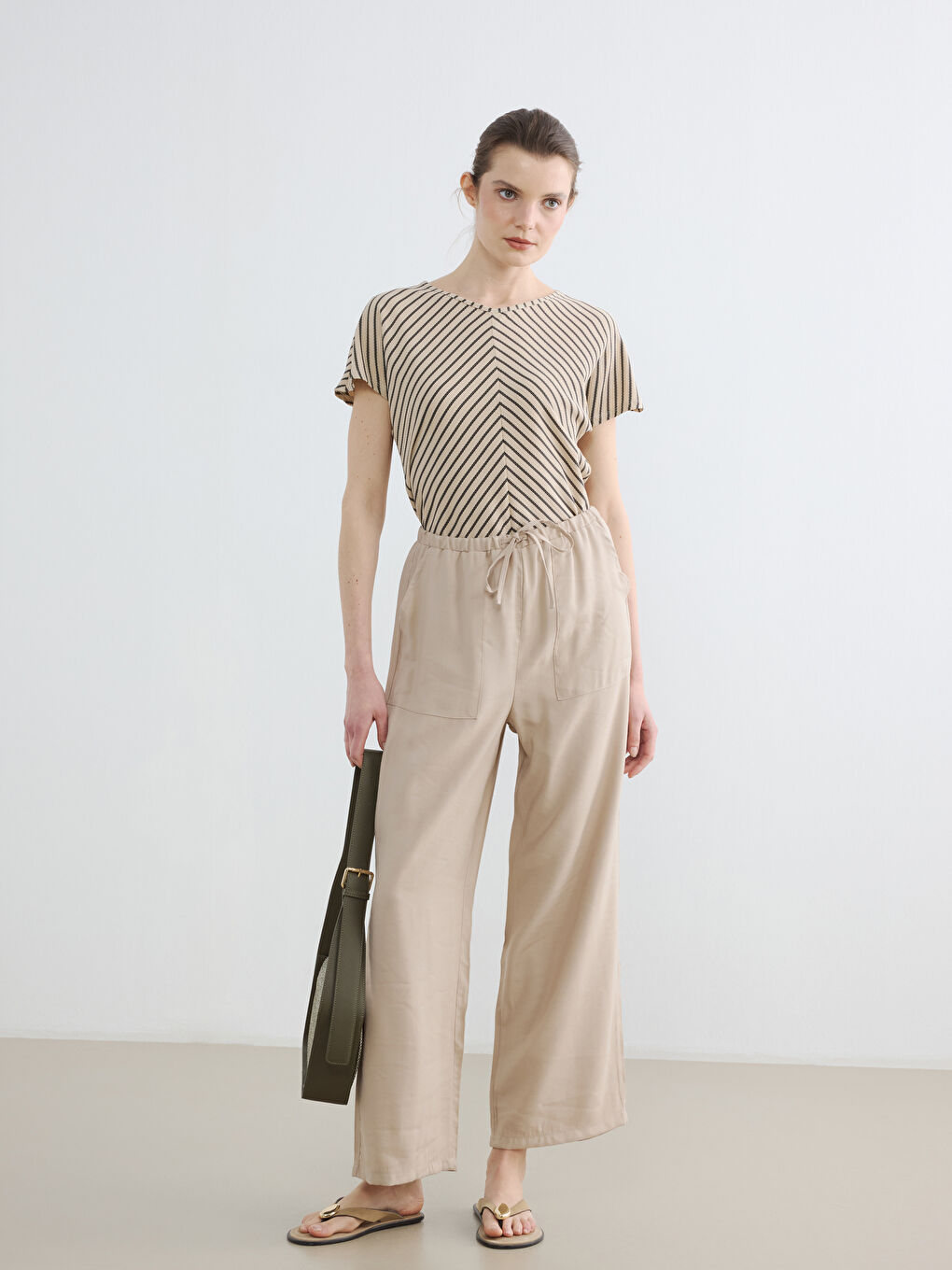 Elastic Waist Women's Trousers