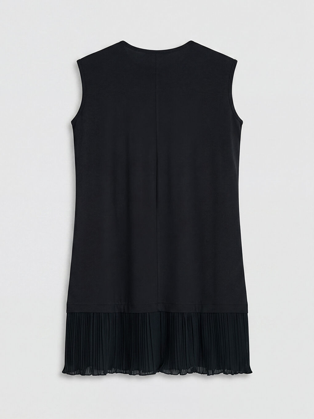 Siyah Bisiklet Yaka Pileli Kadın Tunik-1