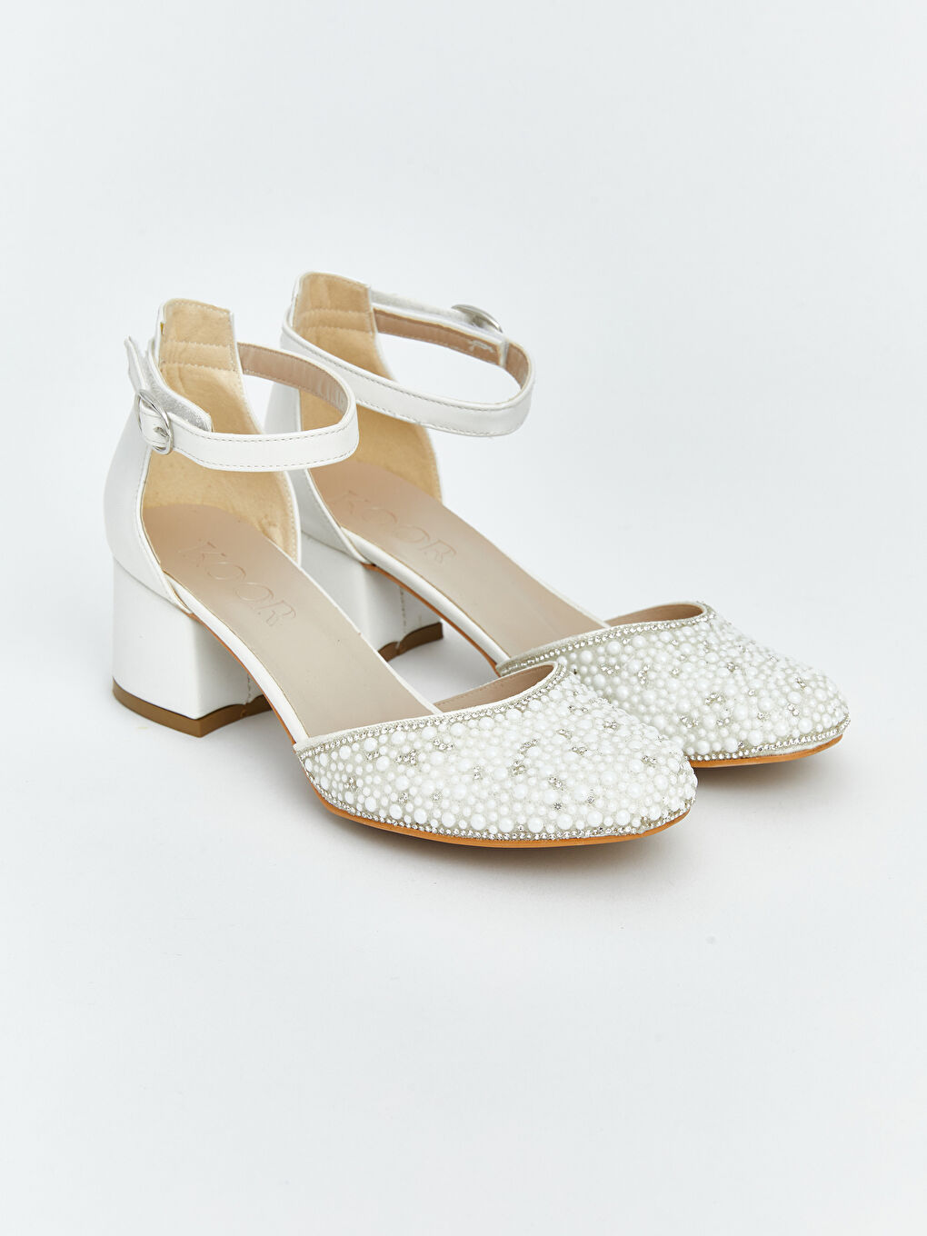 Ekru Deri Görünümlü Kız Çocuk Topuklu Ayakkabı