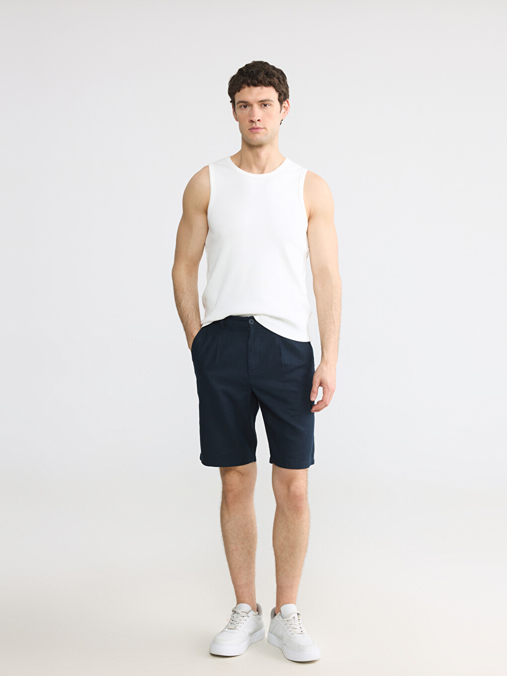 Crew Neck Ribbed Men's Sleeveless T-Shirt-1