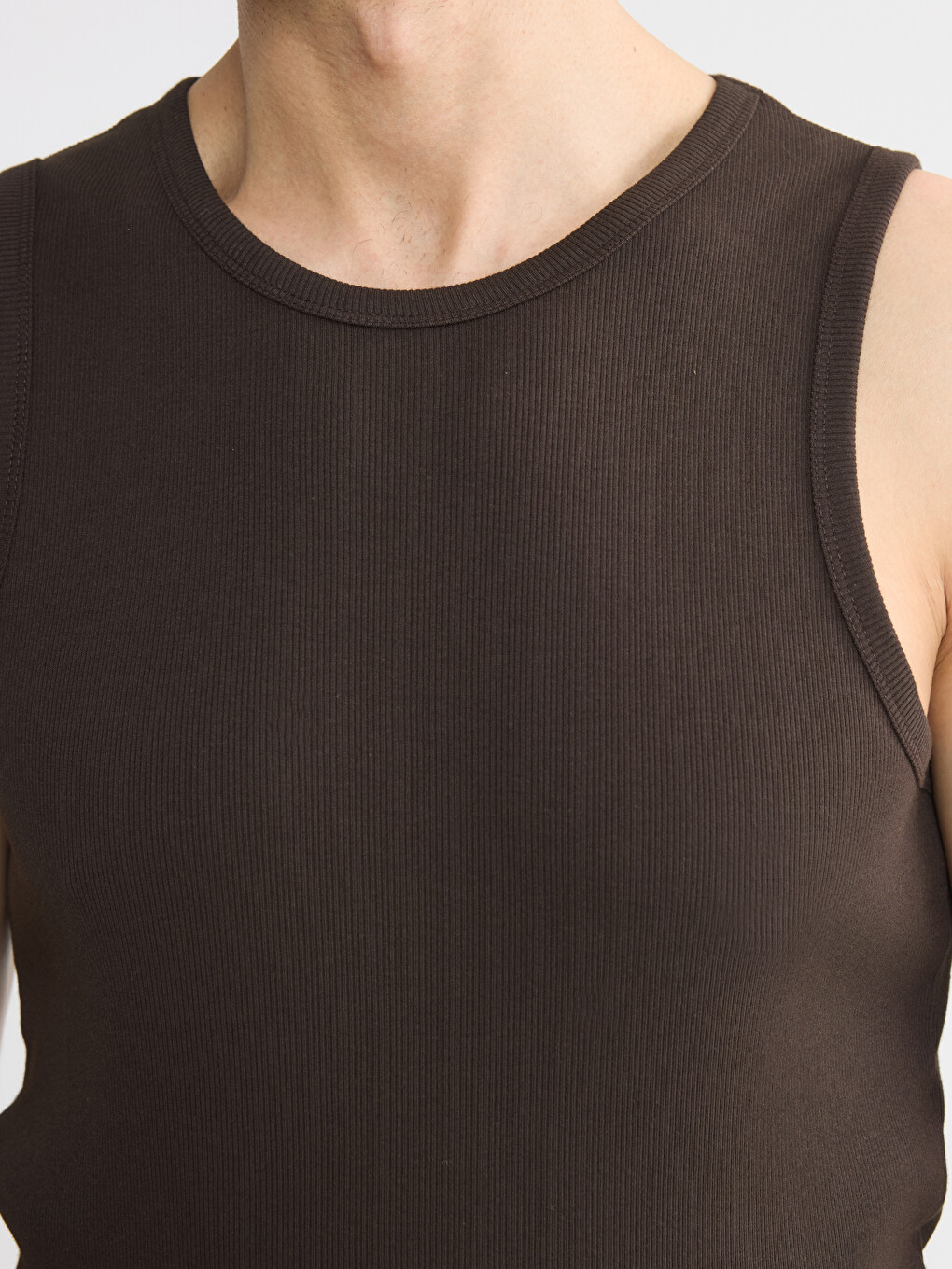 Crew Neck Ribbed Men's Sleeveless T-Shirt-2