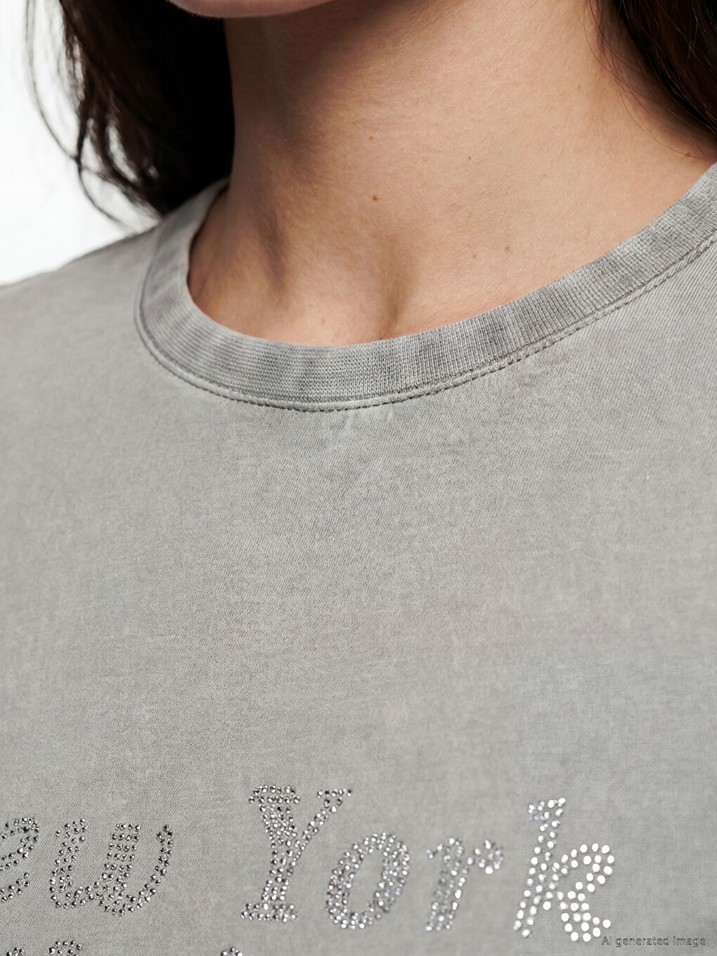 Crew Neck Rhinestone Embellished Women's T-shirt-2