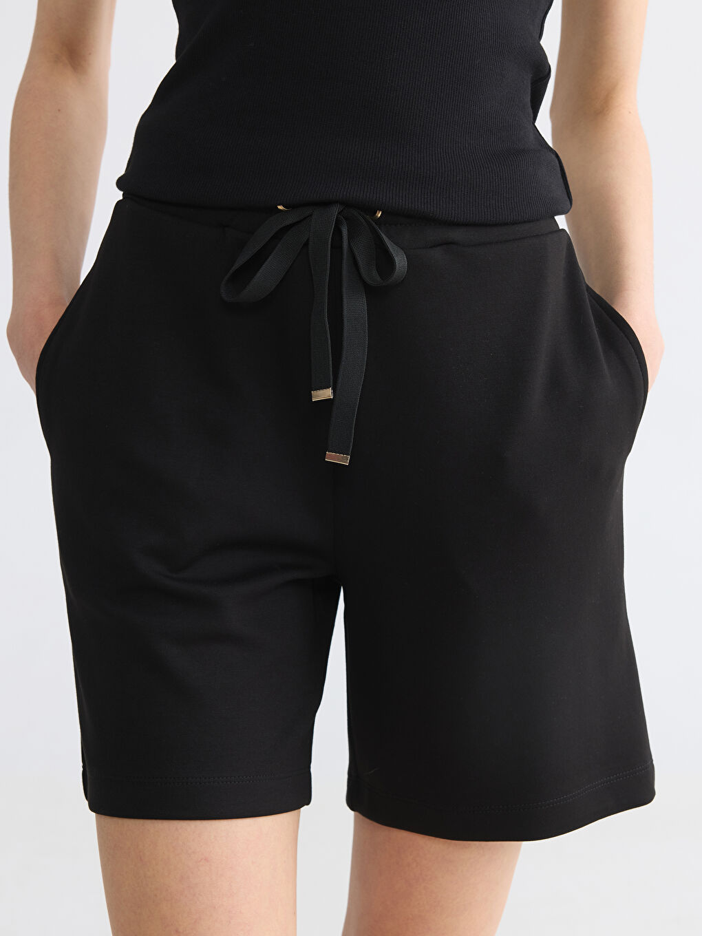 Elastic Waist Women's Shorts-2